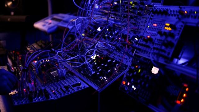 State Azure 'Aqualine' Ambient Modular Performance (CS-L, Plaits, NerdSeq, Morphagene, Virus)