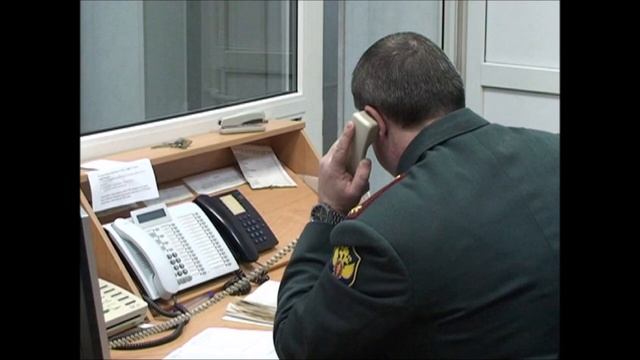 Звонит полицейский и говорит что все пропало.