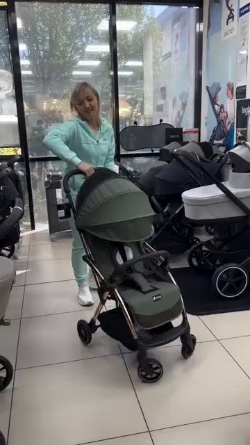 Leclerc Influencer Elcee