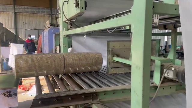 Станок для упаковки минваты в рулоны смотреть онлайн