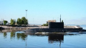 Построенная для ВМС Вьетнама большая подводная лодка HQ-186 "Дананг"