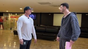 IFBB PRO Денис Серговский отвечает на вопросы. Часть 1