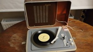 Электрофон сетевой ламповый Молодёжный