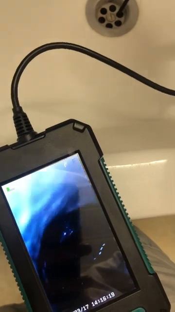 Внутри сифона. #shorts смотреть онлайн