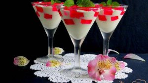 Десерт из сметаны и желе