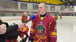 Первая официальная игра хоккейной команды ветеранов "Анжи"