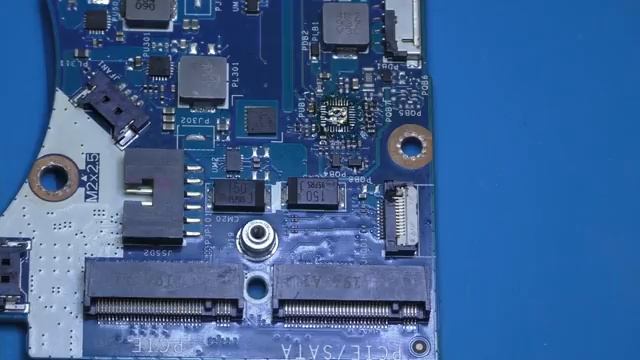 ТРЭШ! Acer Nitro 5, который не любит пиво и уже 4 компьютерных сервиса. Причины появления целлюлита