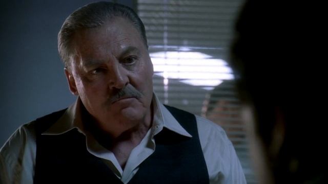 Побег 1 сезон Беглецы пытаются добраться до аэродрома смотреть онлайн