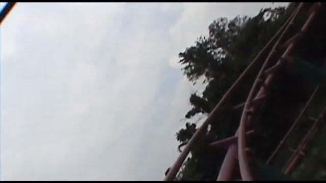 Crazy Coaster POV Screwed Up Chinese Arrow/Vekoma Looping Roller Coaster Nanhu Amusement Park China смотреть онлайн