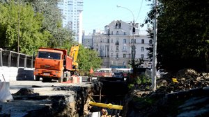Улицы Мельникова и Нагорная в Екатеринбурге