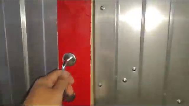 Бытовка металлическая утепленная с ПВХ окном | «ПромСнаб» смотреть онлайн