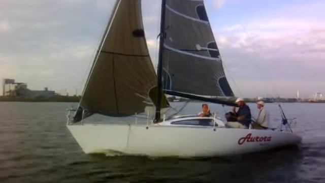 Яхта "Аврора" смотреть онлайн