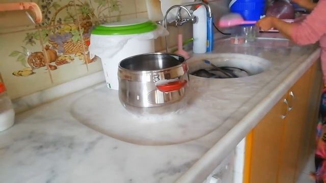 kuru fasulye pilav cok lezzetli yanda kuru sogan mis 😋