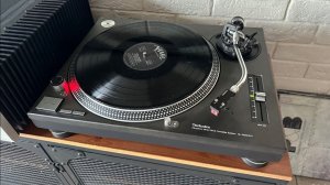 Technics Sl1200 mk3 & phasemation EA200
