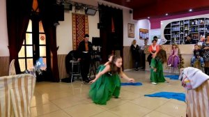 Восточные танцы видео_дети_начинающие