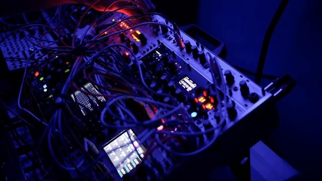 State Azure 'Y'Zentia' Ambient Modular Performance (Sample Drum, Bitbox, Rainmaker)