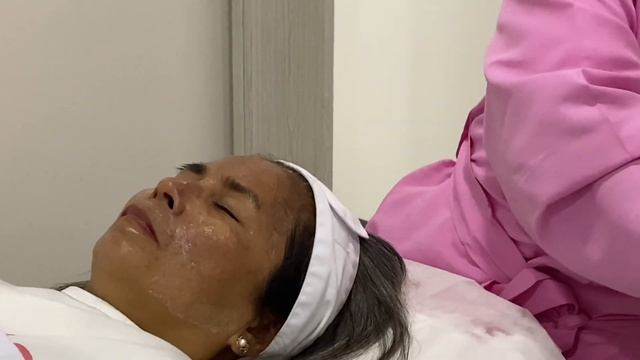 FIRST TIME KO MAGPA DERMA SA DERMCLINIC #adayinmylife | @leahdemecillo