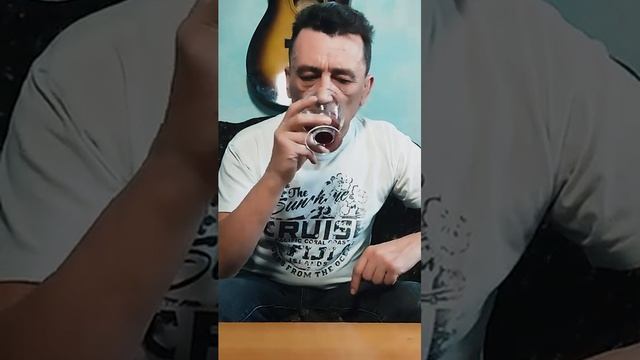 Домашнее винишко #новыйгод #историиизжизни #виноград #виноделие