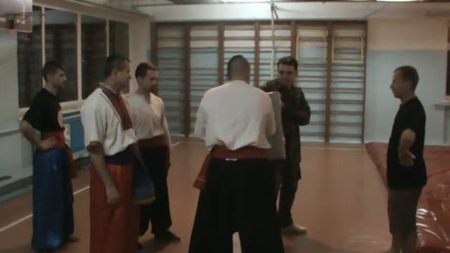 Постановка удару. Ліктьові удари смотреть онлайн