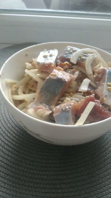 селёдка под горчичным соусом смотреть онлайн