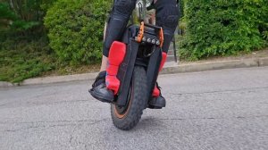 Begode Extreme review (and Begode DS200 shock)