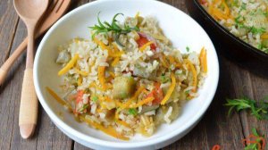 Бурый рис с овощами