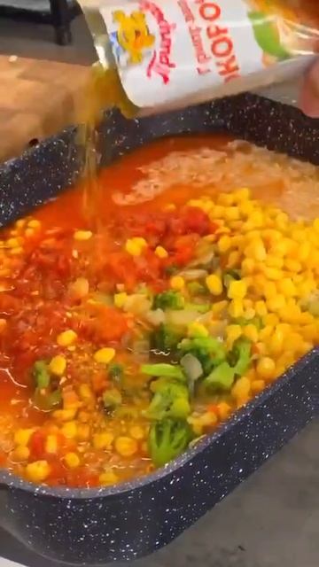 Ножки с рисом и овощами в духовке🍗