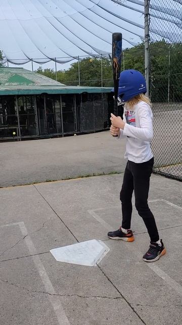 BASEBALL Batter Hits 6 Baseballs in a Row at Batting Cage 40 mph Pitching Machine during 2nd visit