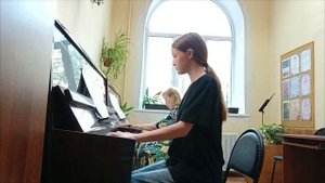 О. Петрова "Цирк" ансамбль для ф-но с педагогом исп. Ивашкевич Дарья и Марина Михайловна Зобнева