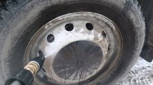 акомуляторная мойка высокого давления с насадкой фреза .