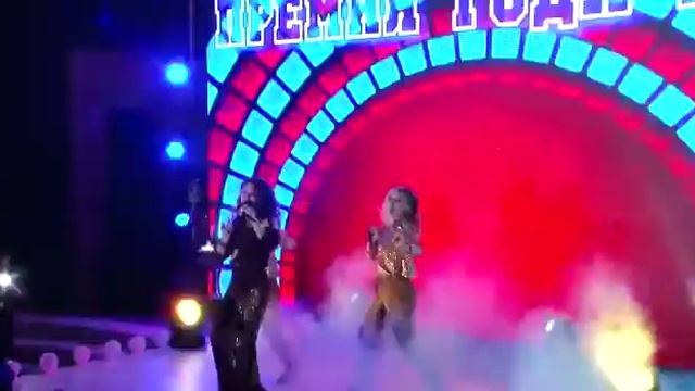 Customized P10 flexible led screen with 3.52m x 7.04m in stage live video смотреть онлайн