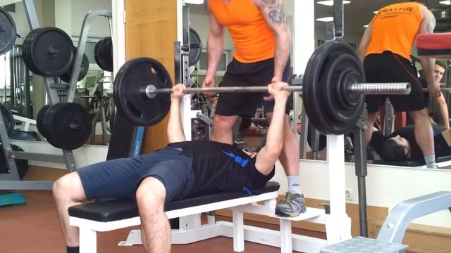 108 кг ЖИМ ГРУДИ Стадион Янтарь20130301 152837ok смотреть онлайн