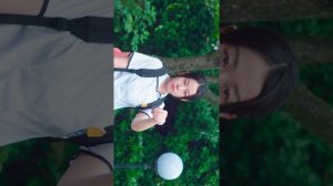 Сначала наехала, а потом как поняла кто он ...