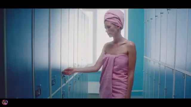 Украинская реклама Parfums.ua, Тренажерный зал, Чёрная пятница, 2018 (360p) смотреть онлайн