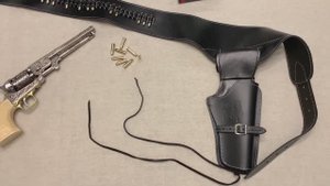 Кобура для револьвера кожаная, Leather cartridge belt for one revolver with 24 bullets, Denix 707