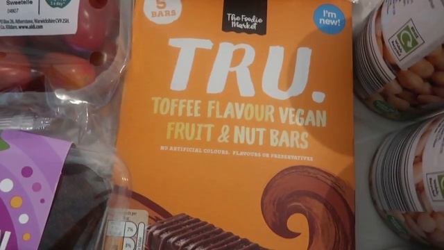 HUGE ALDI VEGAN HAUL + ASDA/Please subscribe!! смотреть онлайн