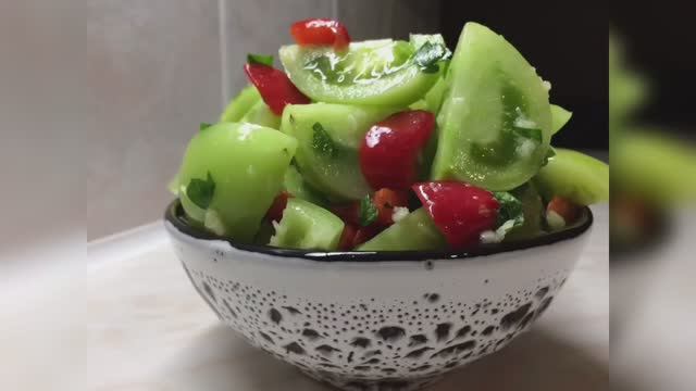 Зелёные помидоры по-корейски — пальчики оближешь! 🍅🔥