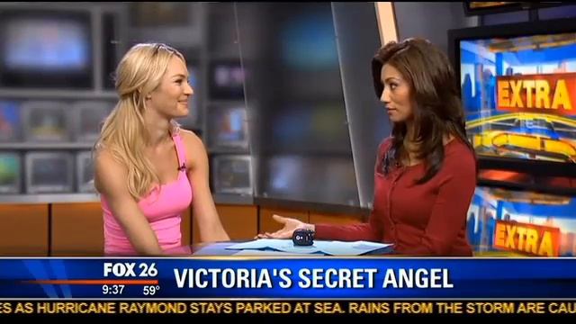 Candice Swanepoel Interviewed by Rita Garcia on Fox 26 Houston смотреть онлайн