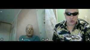 Одним поп корн, вторым долги, ну а третьим Славу.