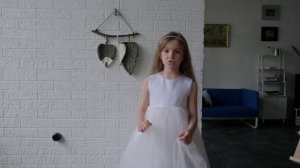 Звуки улетают, в синей дымке тают "Музыка" исп. Шаргаровская Илона, 6 лет