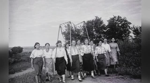 Эту песню пели ещё сто лет назад _ Избушка _ Сергей Орлов. смотреть онлайн