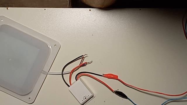 Как подключить датчик звука к светильнику смотреть онлайн