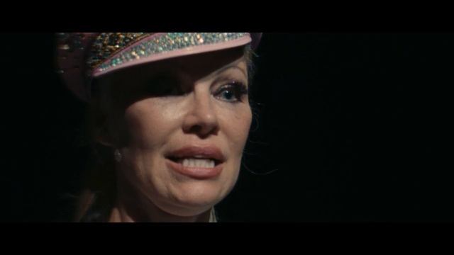 Шоугёрл — Русский трейлер (2025) смотреть онлайн