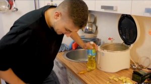 Штаны за 40 гривен мем смешно до слез😂🤣пародия