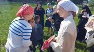 Песня Дом трудолюбия, деревня Вехно. Слова Ивана Бардина, музыка Владимира Кузнецова.