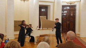 Г. Свиридов . Романс из сюиты к повести А.С.Пушкина " Метель"