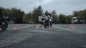 Moto-Track. Контраварийное вождение мотоцикла в г. Москве.