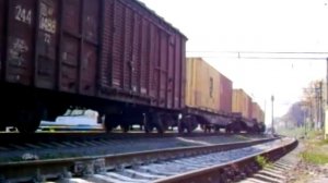 ВЛ80к-219 трогается с места с грузовым поездом