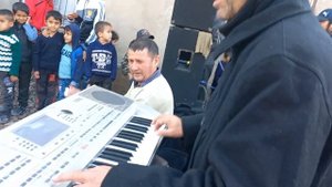 Гр Кабутарон Туй дар дехаи Сангтуда.Туй муборак шидестай.93 776 19 55.