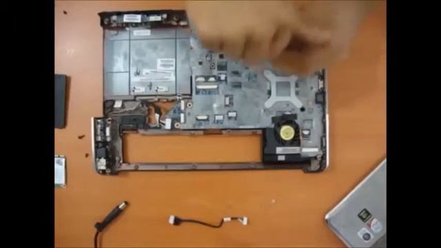 COMO ABRIR UNA MINI LAPTOP смотреть онлайн